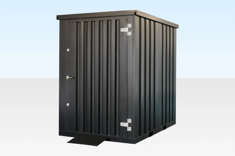 460-flatpack-garden-store-exterior-door-closed-960x640